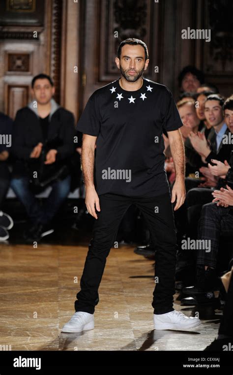 riccardo tisci givenchy designer.